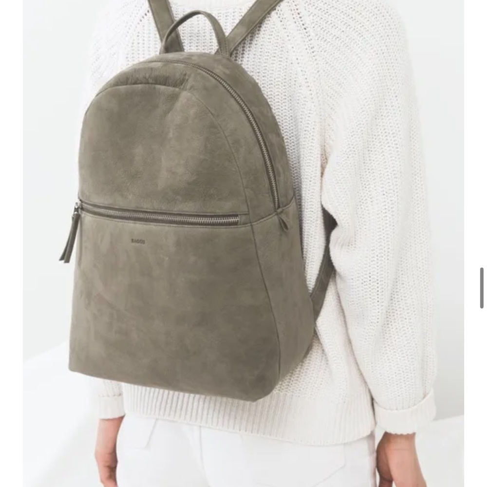 BAGGU suede backpack NWT